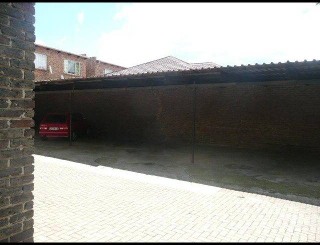 1 BEDROOM PROPERTY TO RENT IN KENMARE